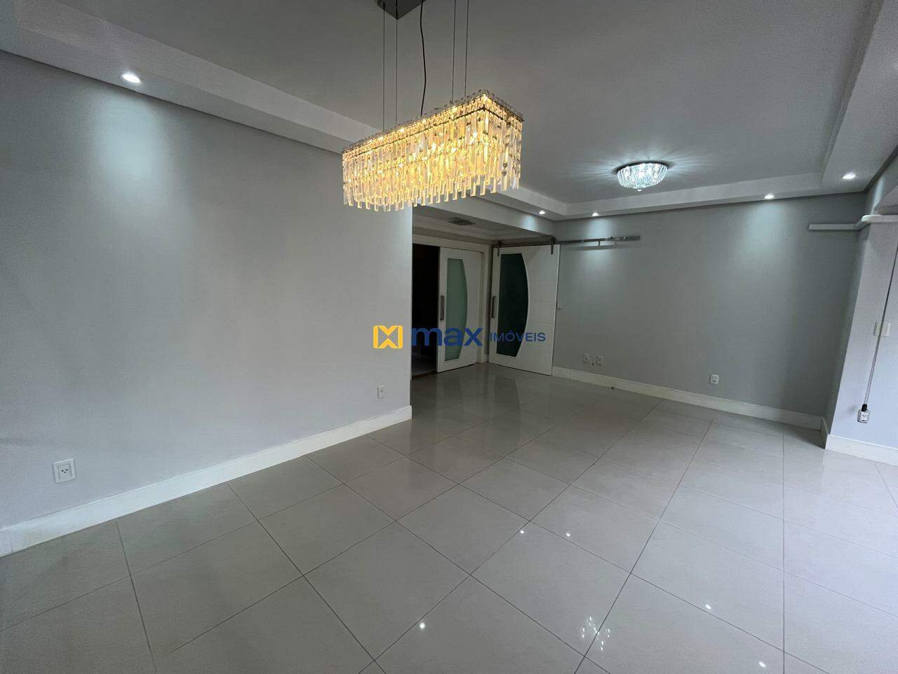Apartamento para aluguel no Centro: 