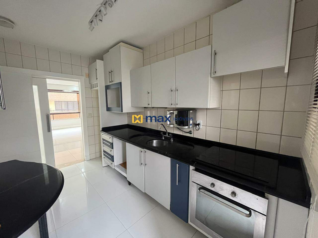 Apartamento para aluguel no Centro: 
