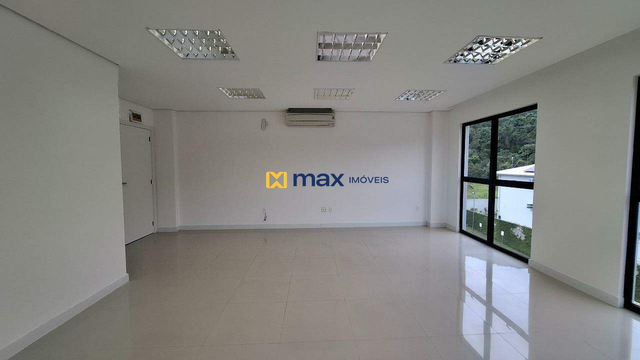 Sala para aluguel no Carvalho: Sala