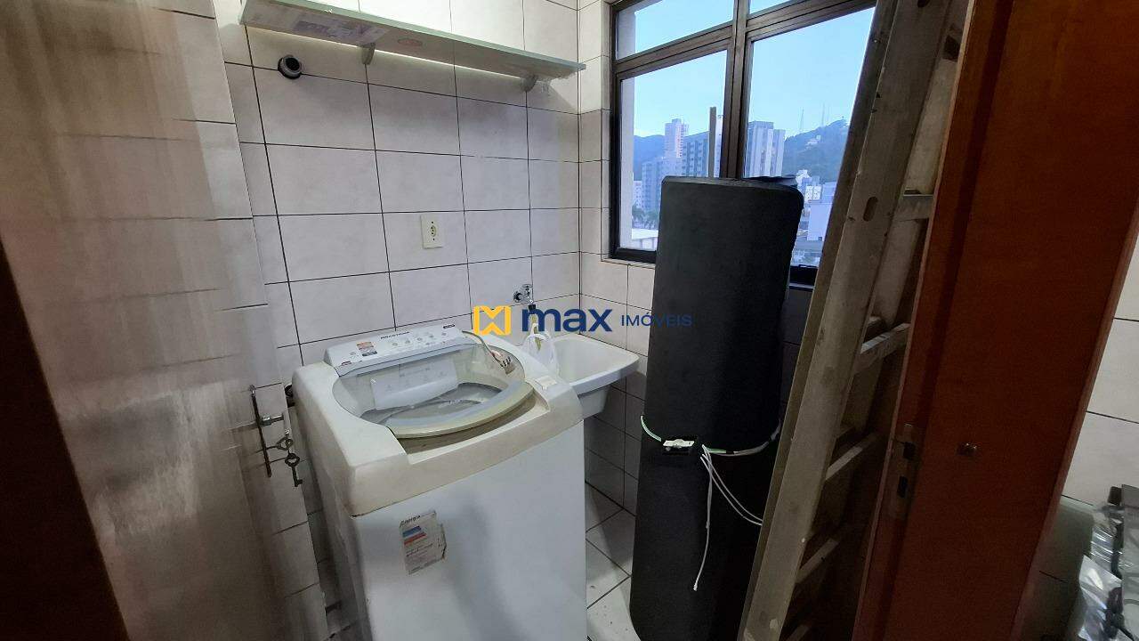 Apartamento para aluguel no Centro: Lavanderia