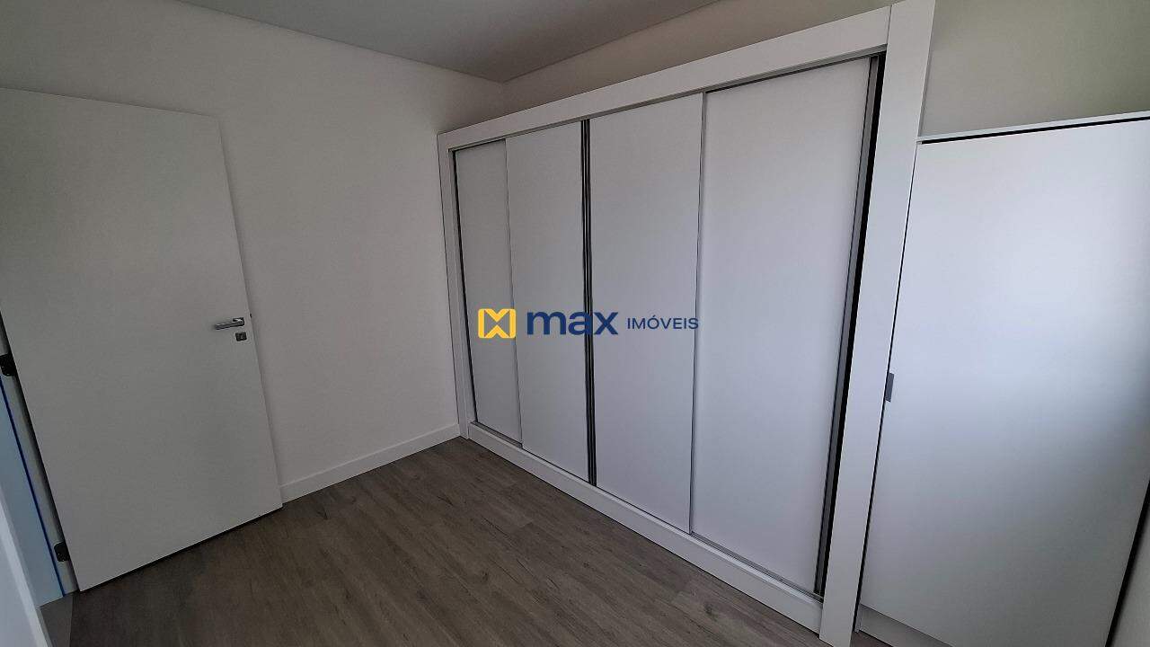 Apartamento para aluguel no Praia Brava: Quarto