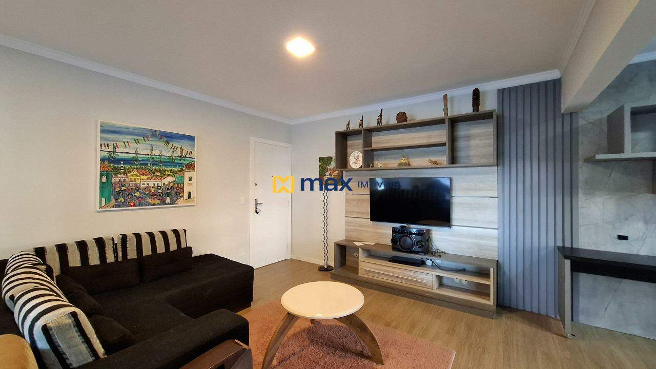 Apartamento para aluguel no Praia Brava: Sala de Estar e Jantar