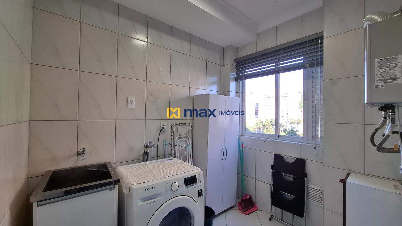 Apartamento para aluguel no Praia Brava: Lavanderia