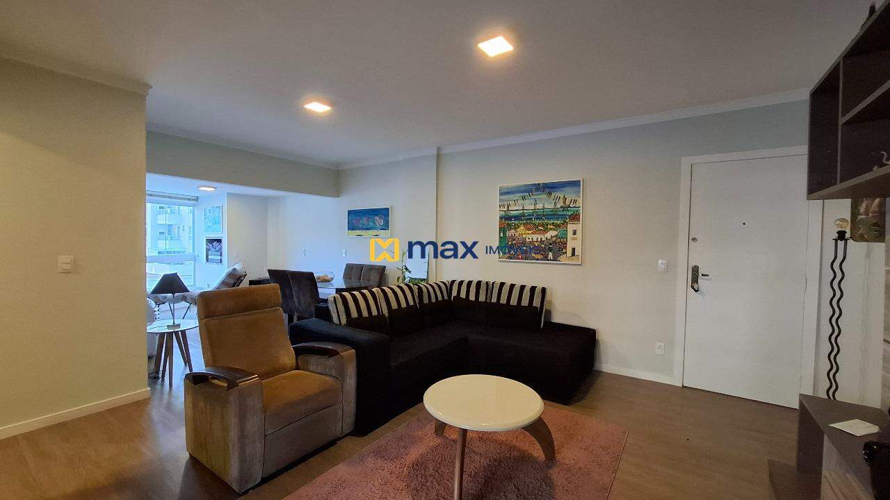 Apartamento para aluguel no Praia Brava: Sala de Estar e Jantar