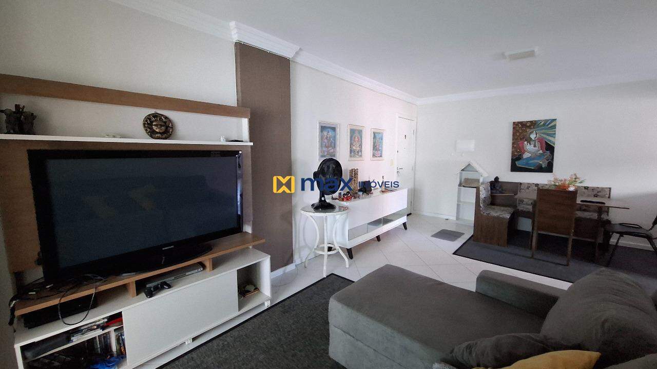 Apartamento para aluguel no Praia Brava: Sala de Estar e Jantar