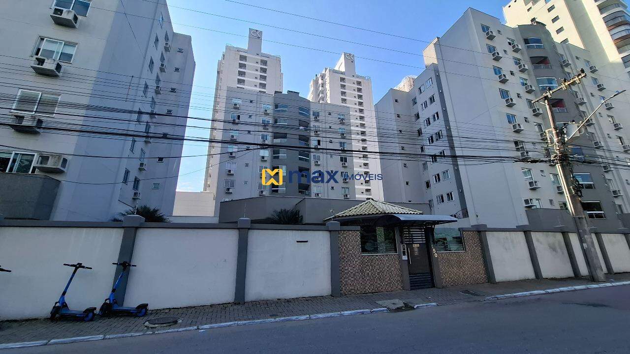 Apartamento para aluguel no Praia Brava: Fachada