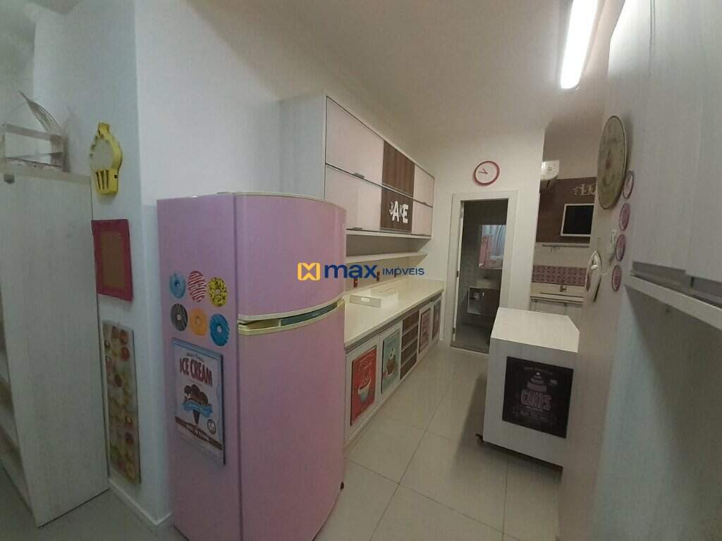 Sala para aluguel no Centro: 