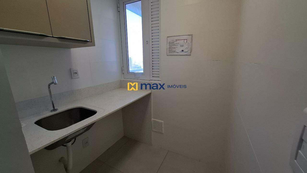 Apartamento para aluguel no Centro: Lavanderia