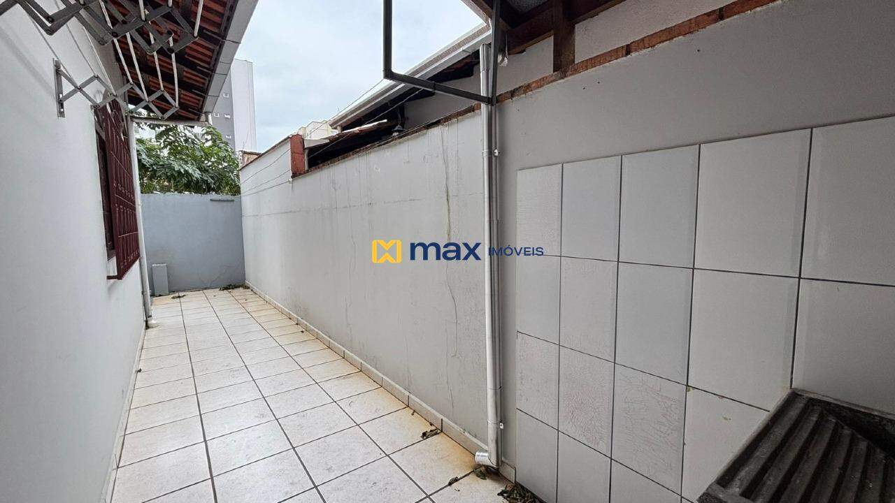 Casa à venda no Nações:
