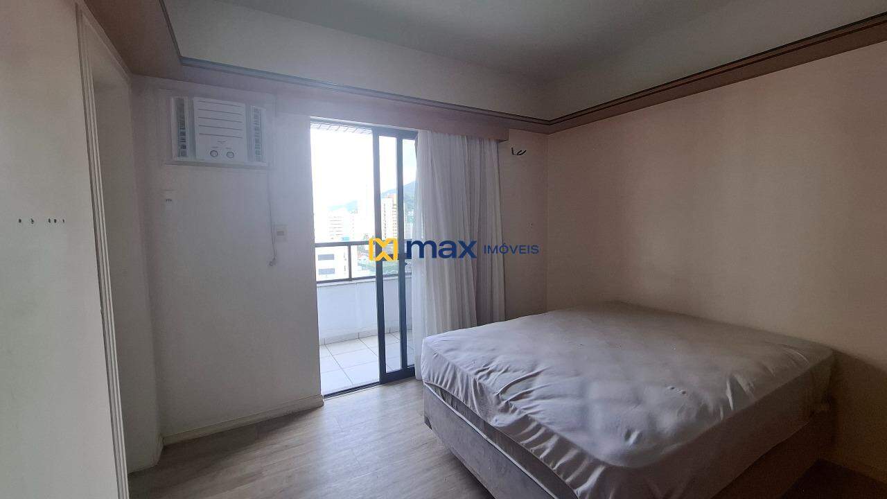 Apartamento à venda no Centro: Suíte 2
