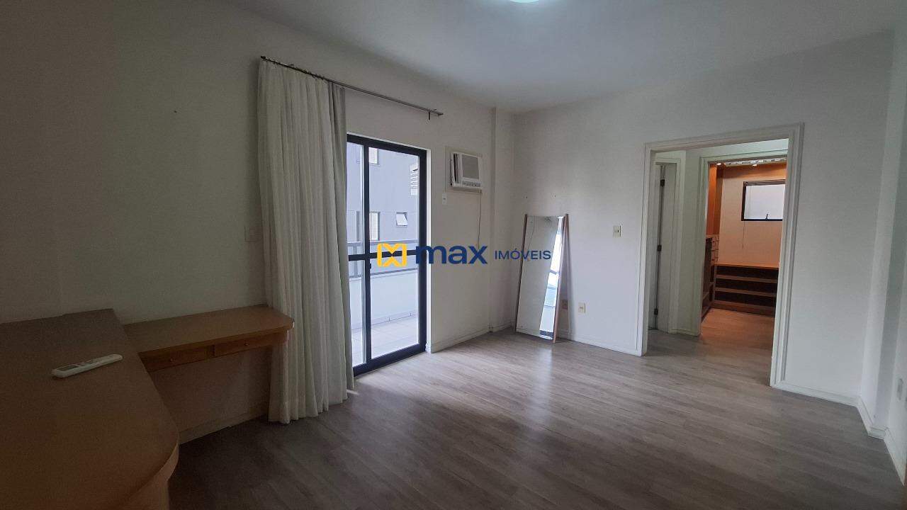 Apartamento à venda no Centro: Suíte 1