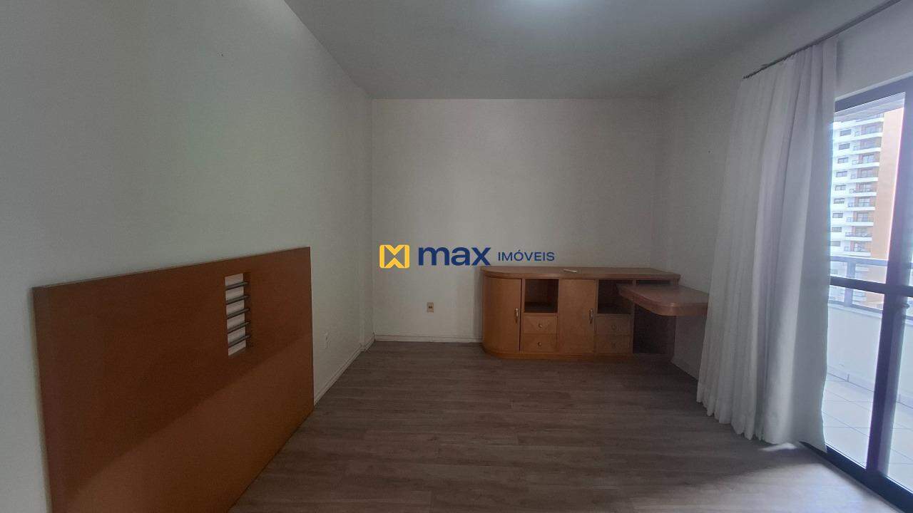 Apartamento à venda no Centro: Suíte 1