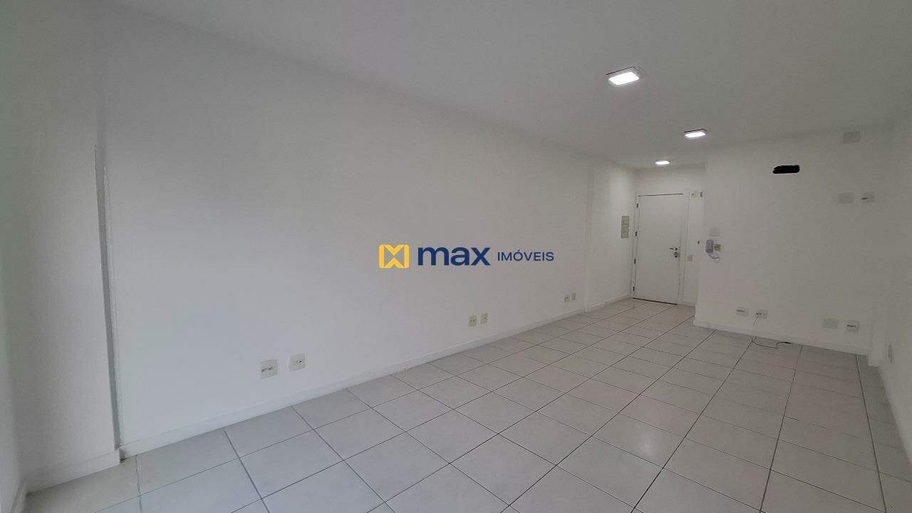 Sala para aluguel no Centro: Sala