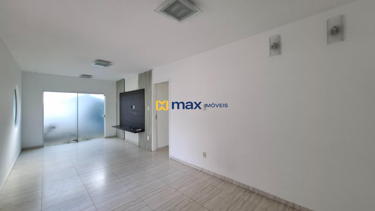 Casa à venda no Centro: 