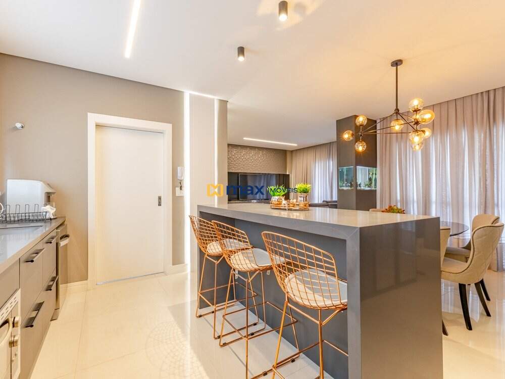 Apartamento à venda no Centro: Living integrado