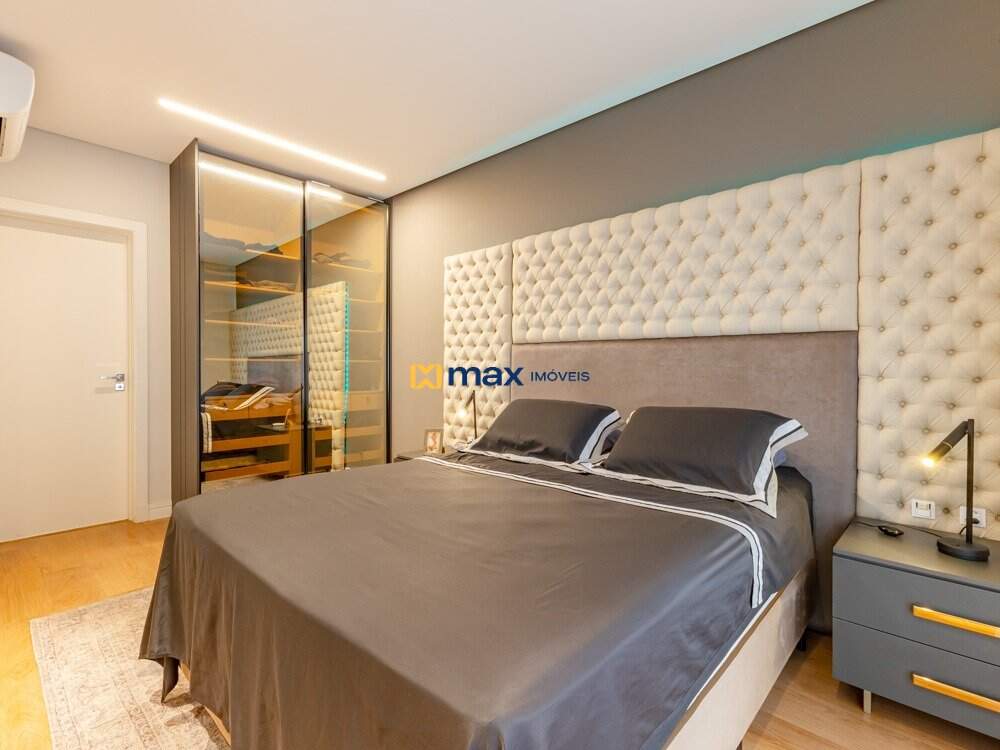 Apartamento à venda no Centro: Living integrado