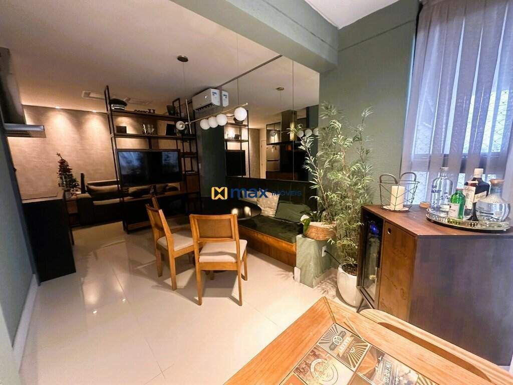 Apartamento à venda no Centro: Living integrado