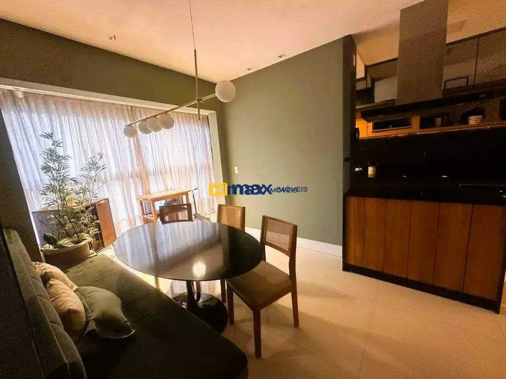 Apartamento à venda no Centro: Living integrado