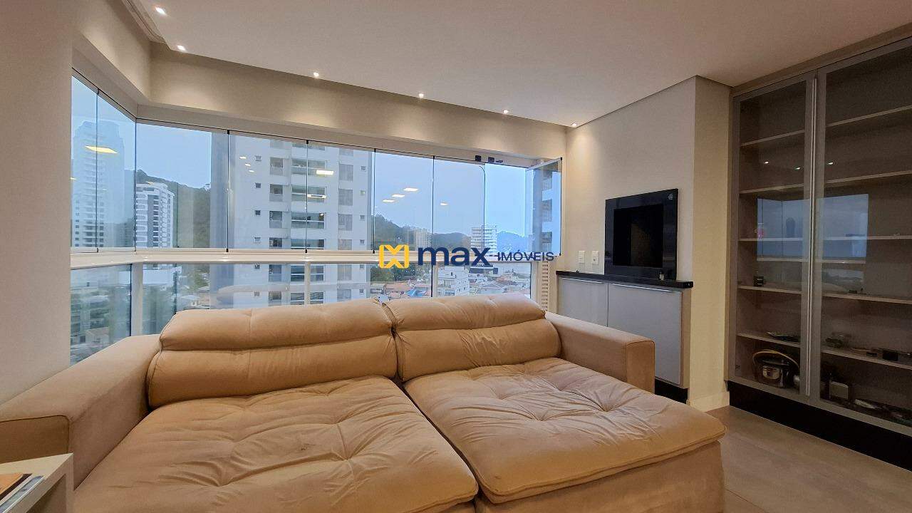 Apartamento à venda no Fazenda: Living integrado