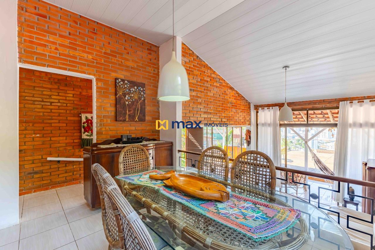 Casa à venda no Fazenda: Living integrado