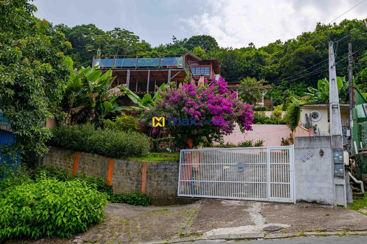 Casa à venda no Fazenda: Fachada