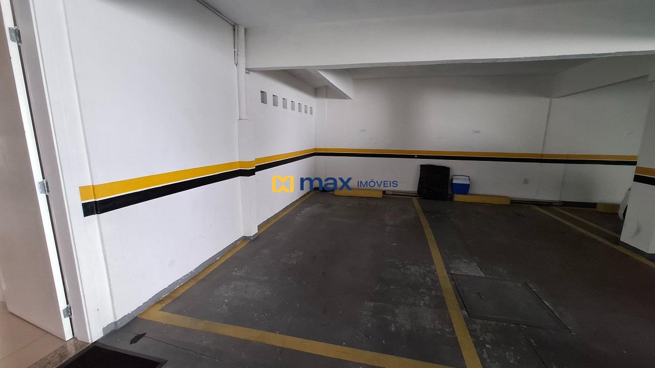 Apartamento para aluguel no Centro: Garagem