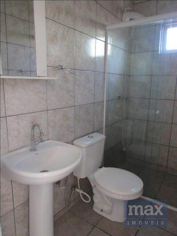 Casa para aluguel no Dom Bosco: Banheiro suíte