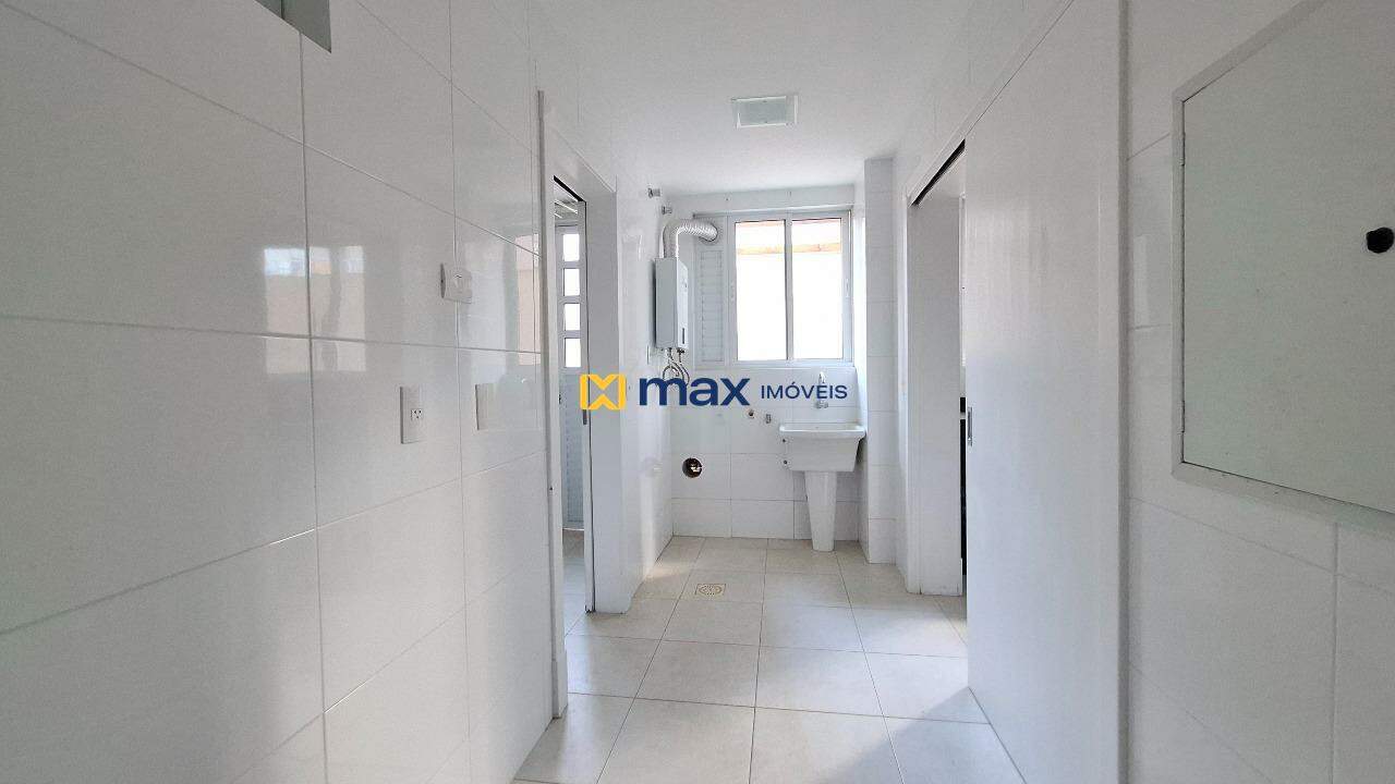 Apartamento à venda no Centro: Área de serviço