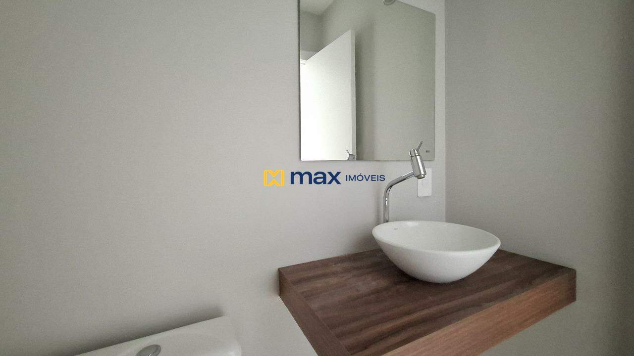 Apartamento à venda no Centro: Lavabo