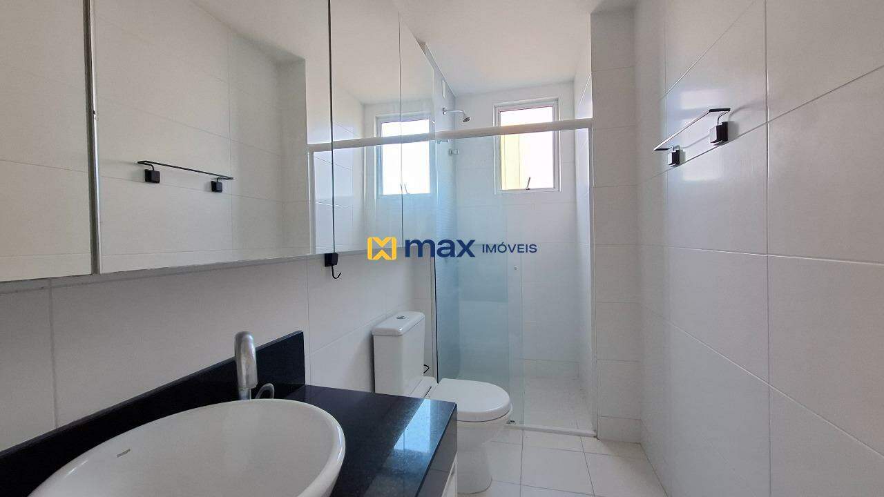 Apartamento à venda no Centro: Banheiro suíte