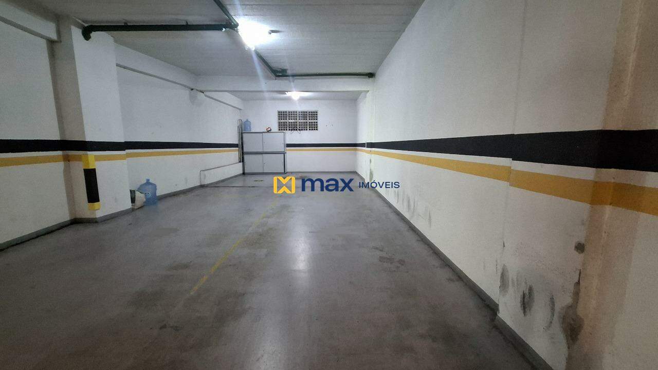 Apartamento à venda no Centro: Vaga