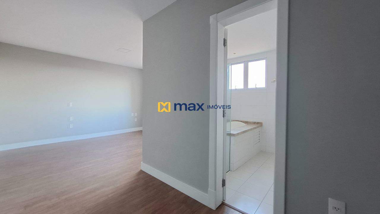 Apartamento à venda no Centro: Suíte 3