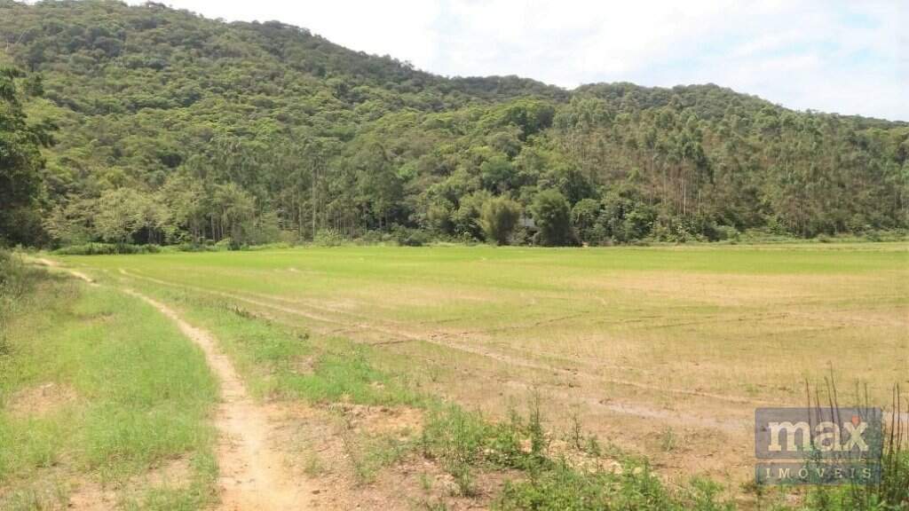 Terreno à venda no Rio do Meio: Terreno