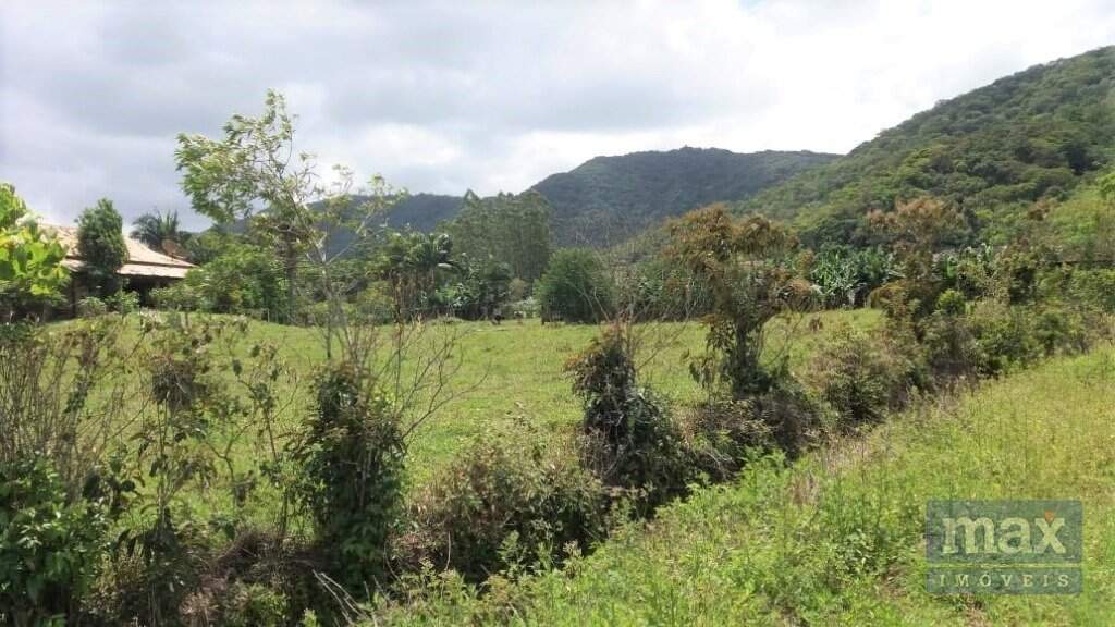 Terreno à venda no Rio do Meio: Terreno