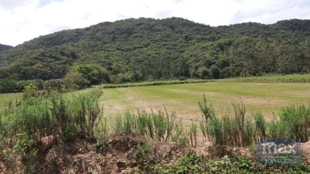 Terreno à venda no Rio do Meio: Terreno