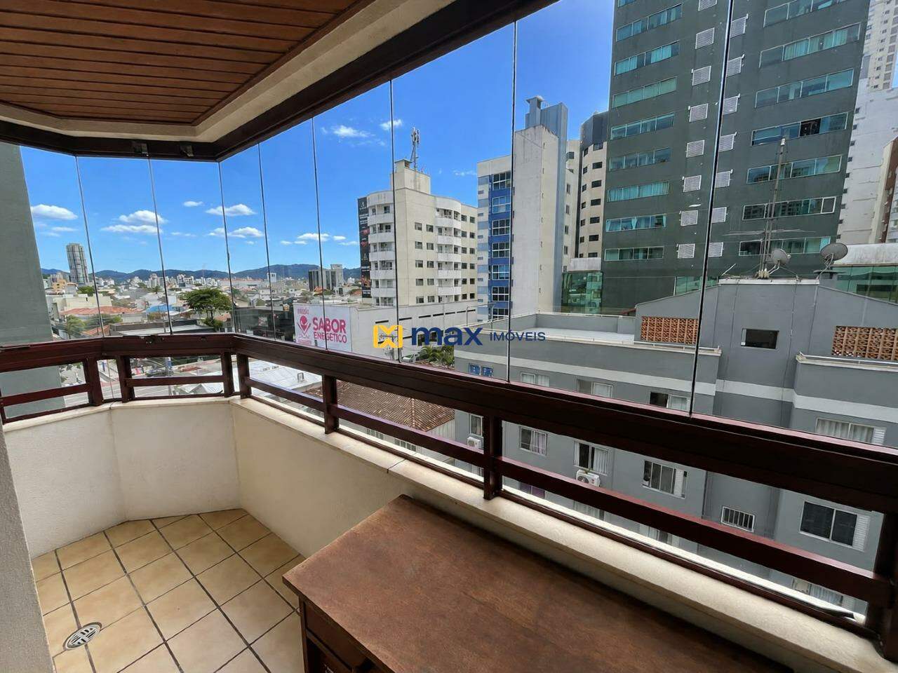 Apartamento para aluguel no Centro: