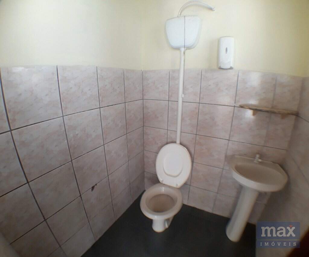 Casa à venda no São Vicente: Lavabo Edícula