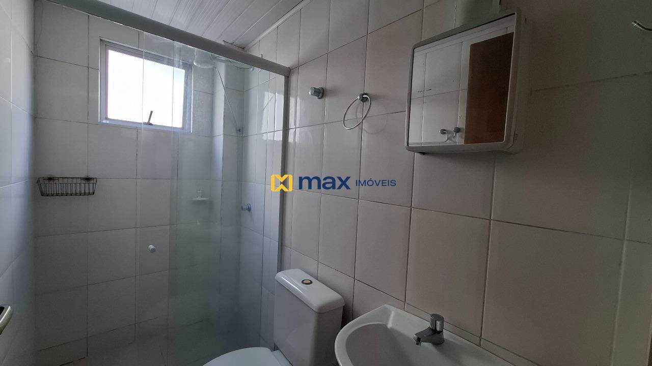 Apartamento para aluguel no Vila Operária: Banheiro Social