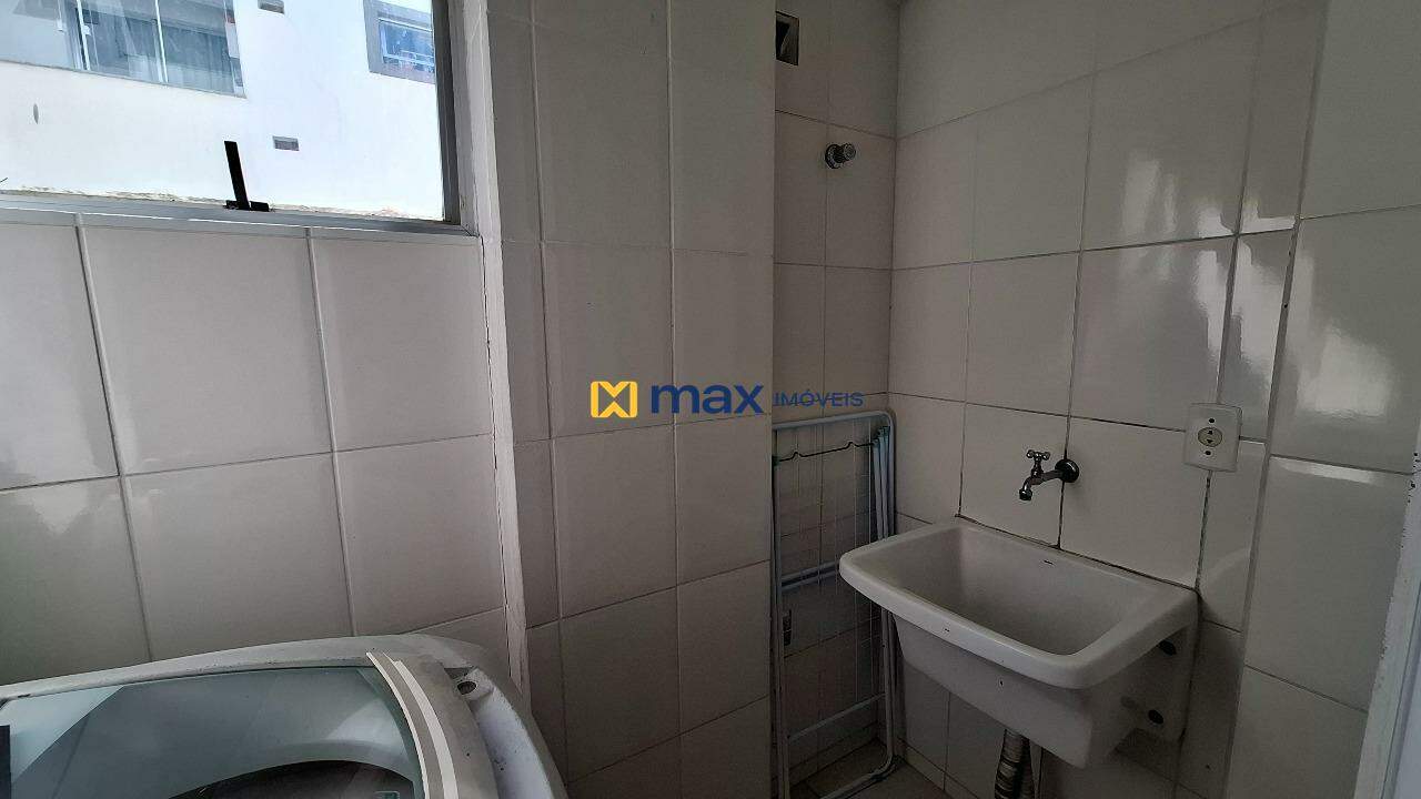 Apartamento para aluguel no Vila Operária: Lavanderia