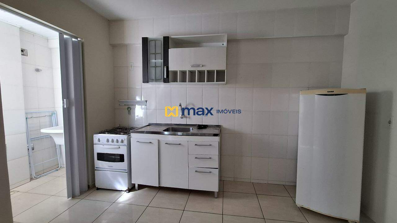 Apartamento para aluguel no Vila Operária: Cozinha