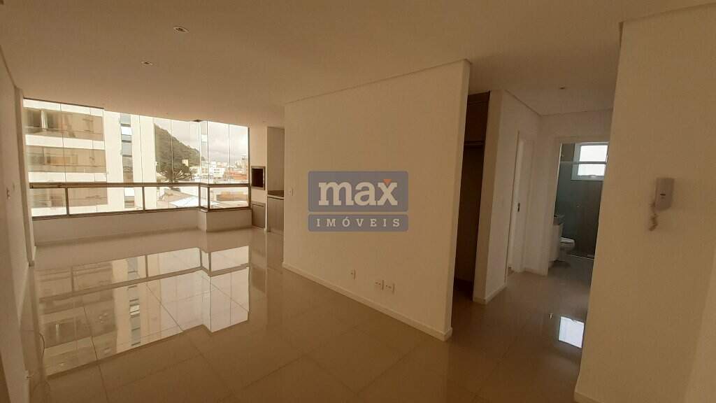 Apartamento à venda no Fazenda: Sala de Estar/ Jantar