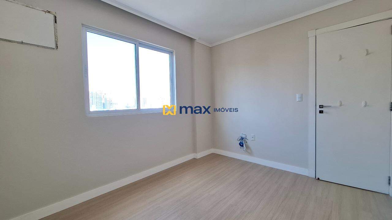 Apartamento à venda no Centro: Dormitório