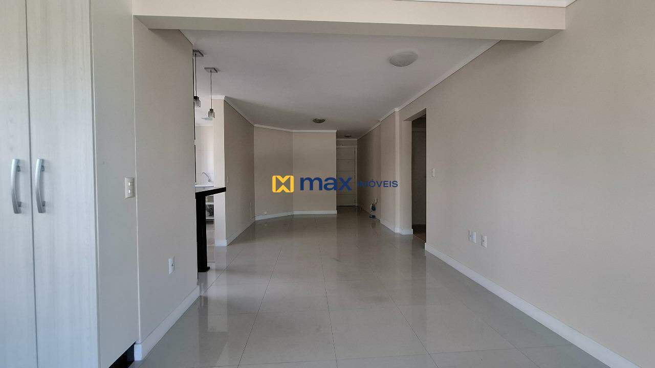 Apartamento à venda no Centro: Living integrado