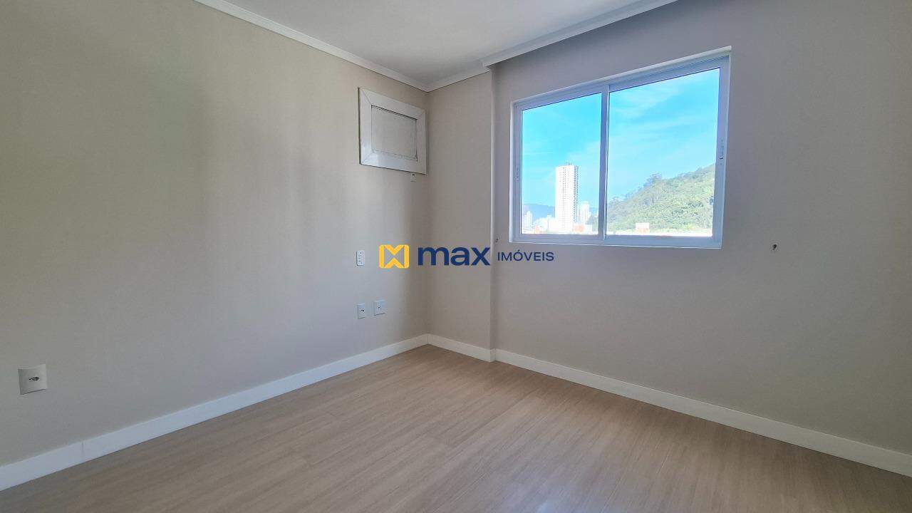 Apartamento à venda no Centro: Suíte