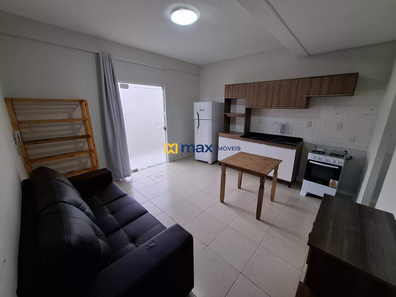 Apartamento para aluguel no Ressacada: Sala de Estar/ Cozinha