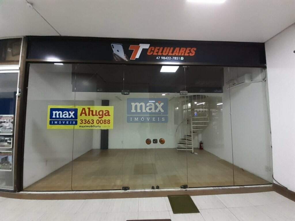 Sala à venda no Centro: 
