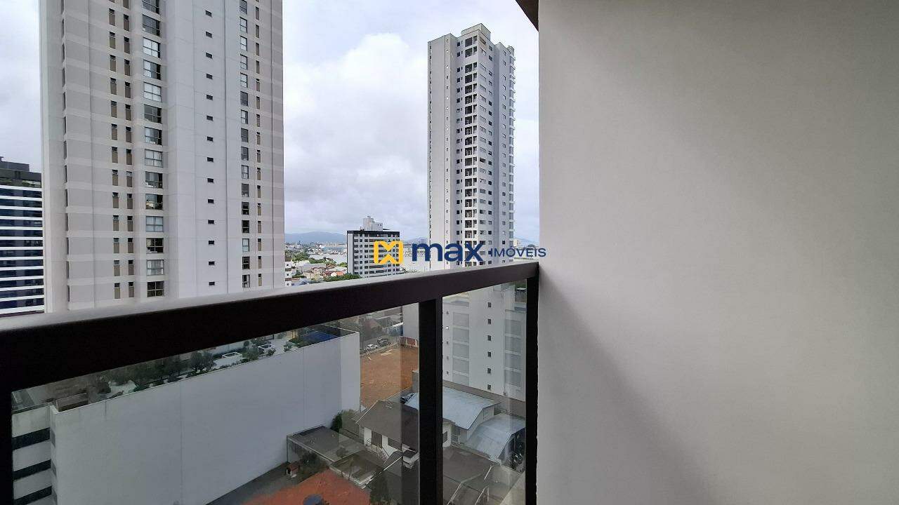 Apartamento à venda no Fazenda: Sacada