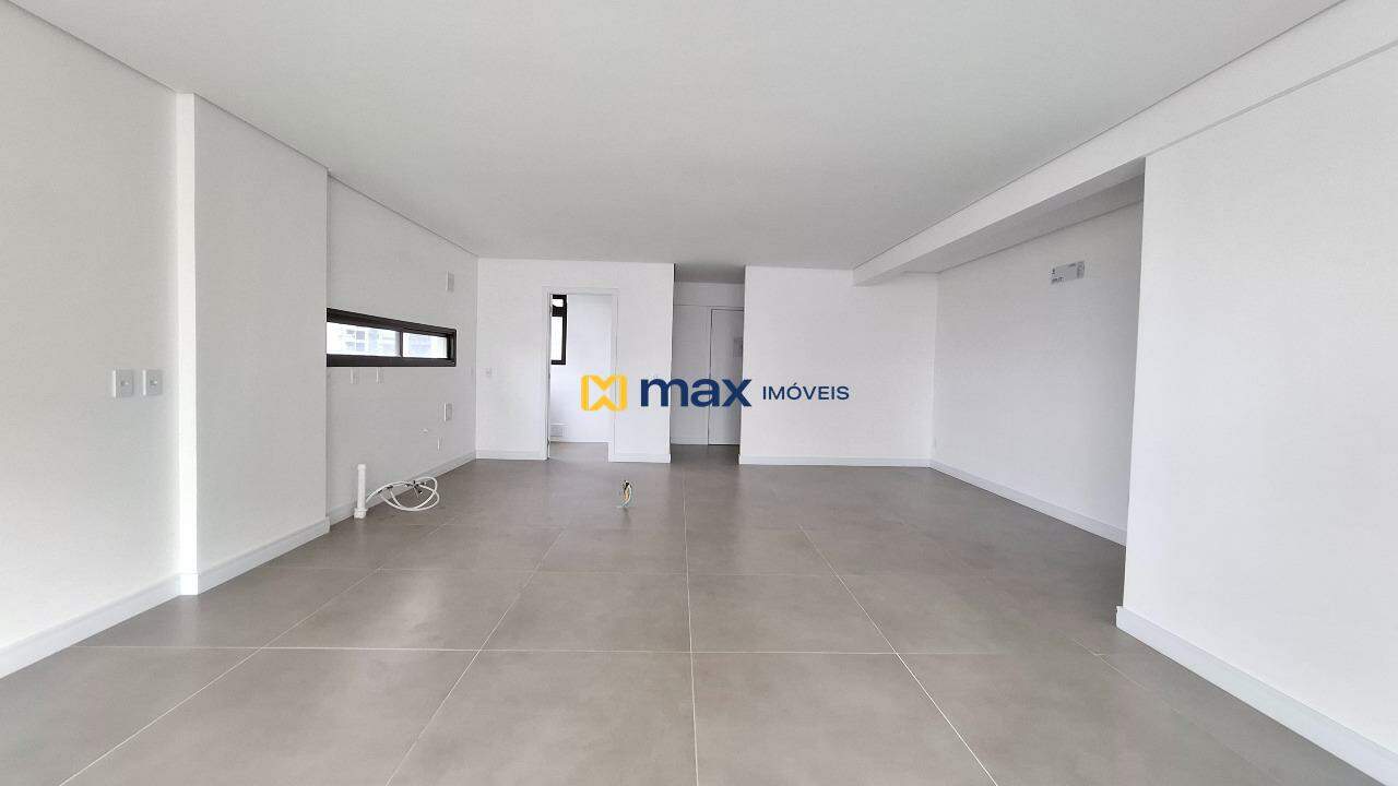 Apartamento à venda no Fazenda: Living integrado