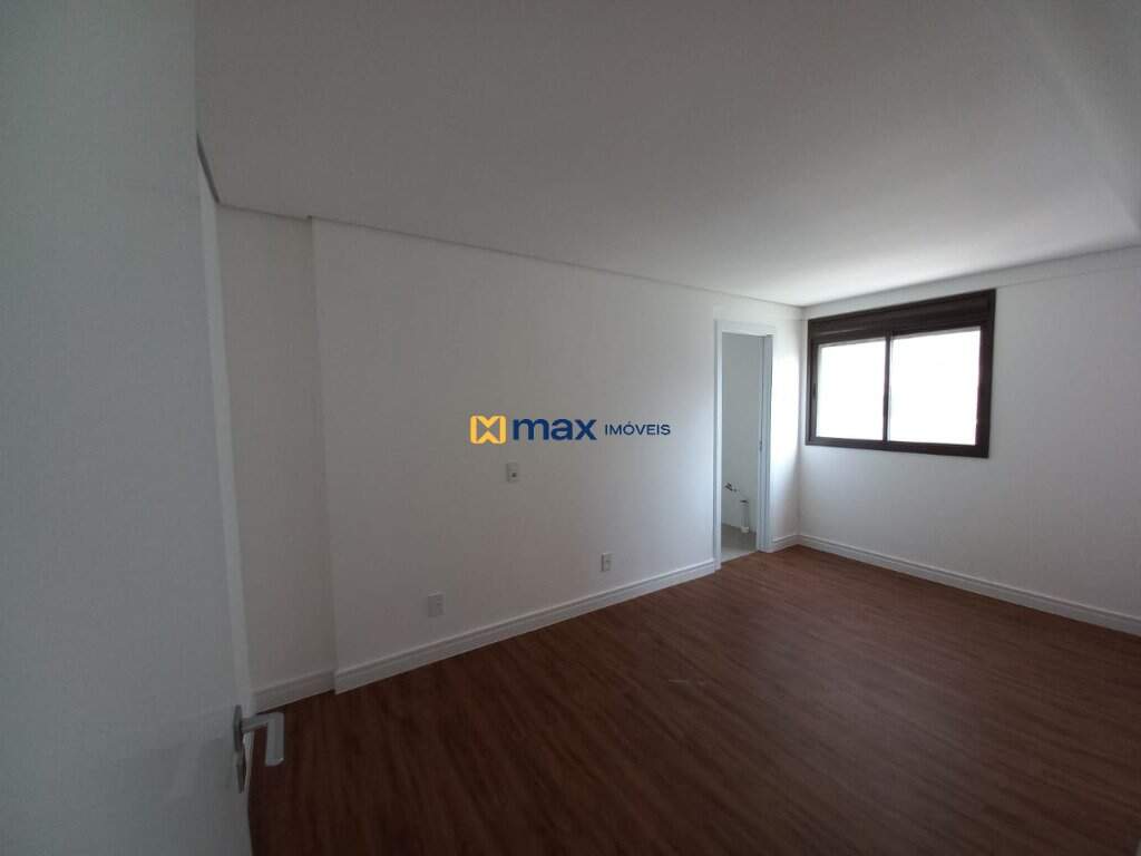 Apartamento à venda no Fazenda: Suíte 1