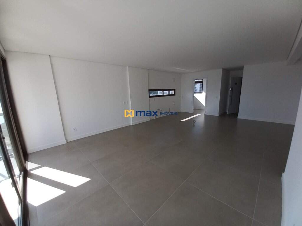Apartamento à venda no Fazenda: Living integrado